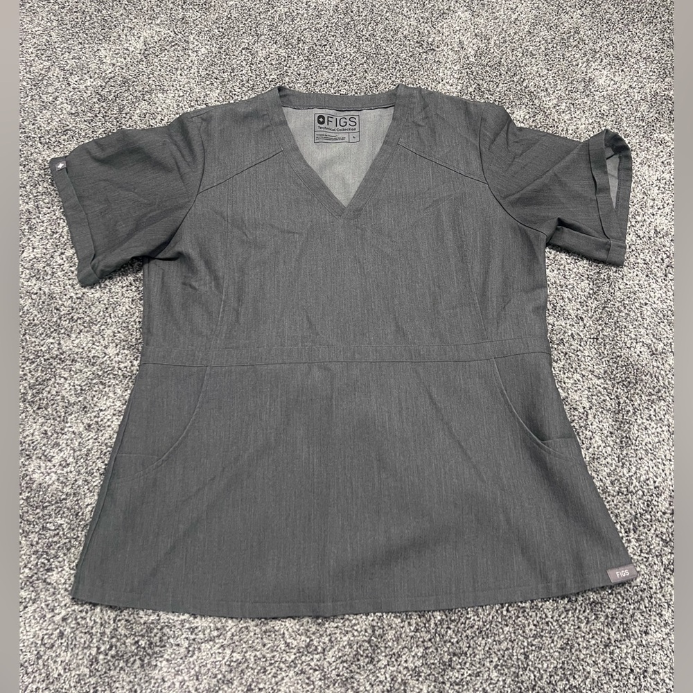 Figs Women's Gray V-Neck Scrub Top peptlum